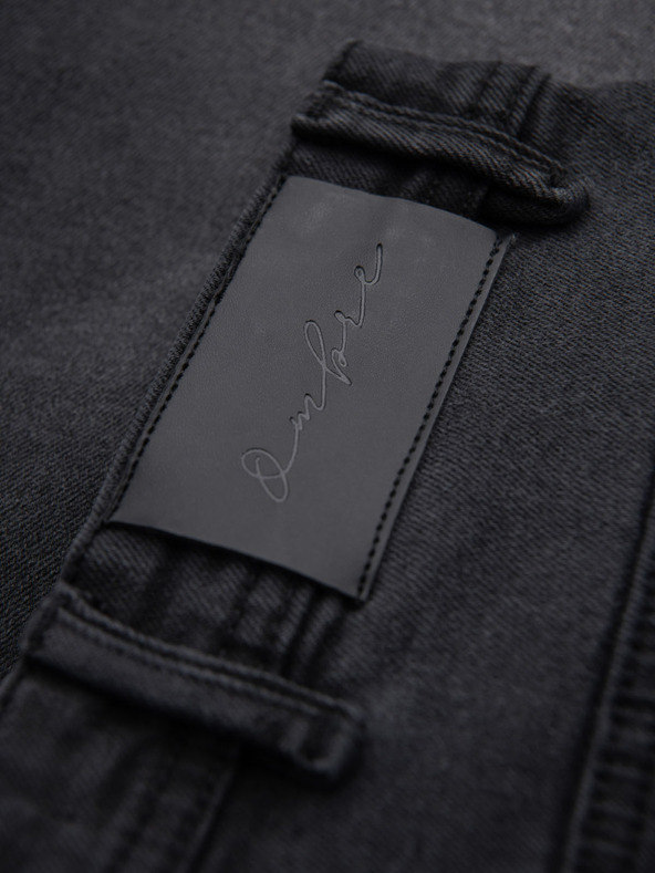 Ombre Clothing Férfi farmer rövidnadrág klasszikus szabással - fekete