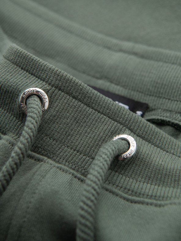 Ombre Clothing Férfi melegítő rövidnadrág szegéllyel és bordás derékkal - olíva