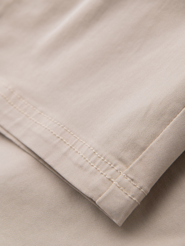 Ombre Clothing Férfi laza szabású rövidnadrág cargo zsebbel - krém