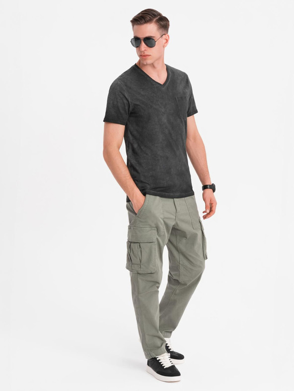 Ombre Clothing Férfi V-nyakú pamut póló mosott hatással - fekete