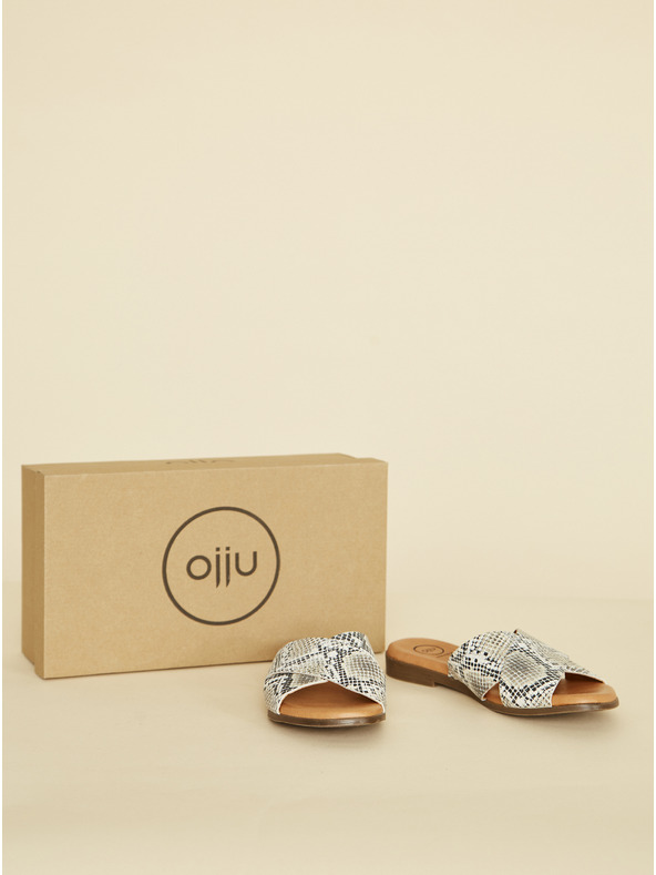 Ojju Szürke bőrpapucs kígyómintás OJJU