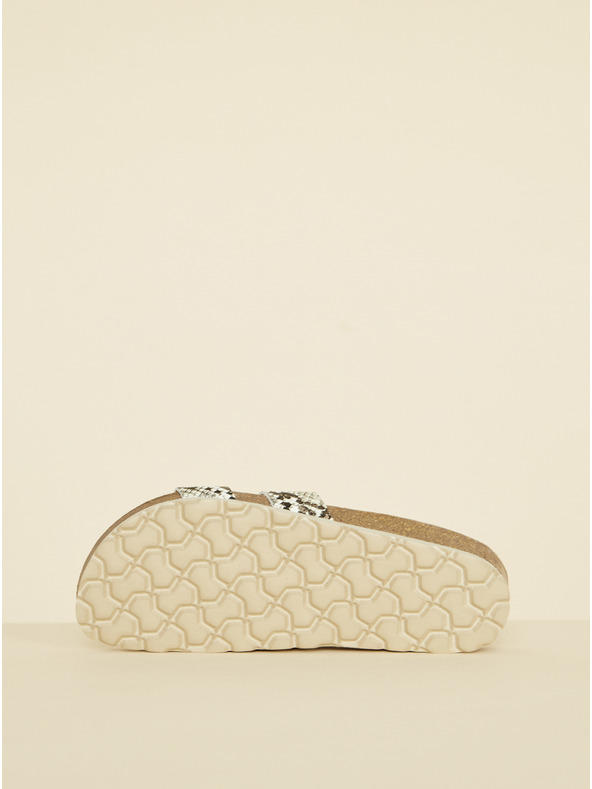 Ojju Bézs színű női kígyómintás papucs OJJU
