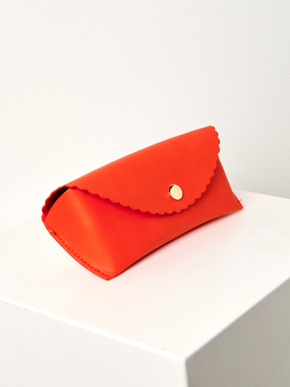 CAMAIEU Piros szemüvegtok CAMAIEU