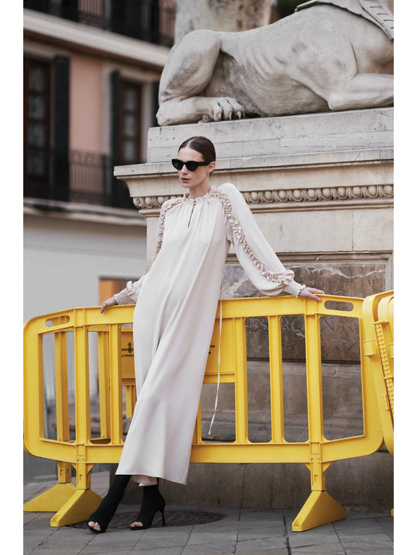 Moodo Krémes maxi ruha