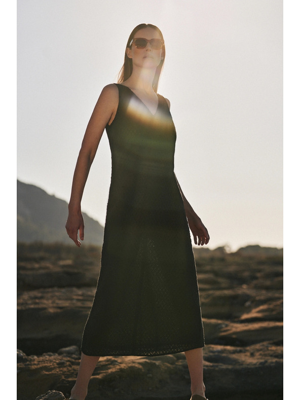 Moodo Fekete pántos ruha