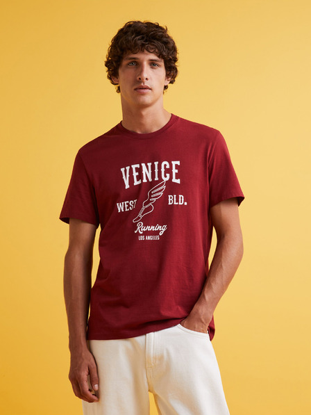 Celio Piros férfi póló Celio Feklyn
