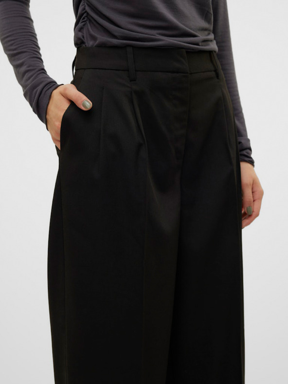 Vero Moda Fekete női széles szárú nadrág Vero Moda Nila