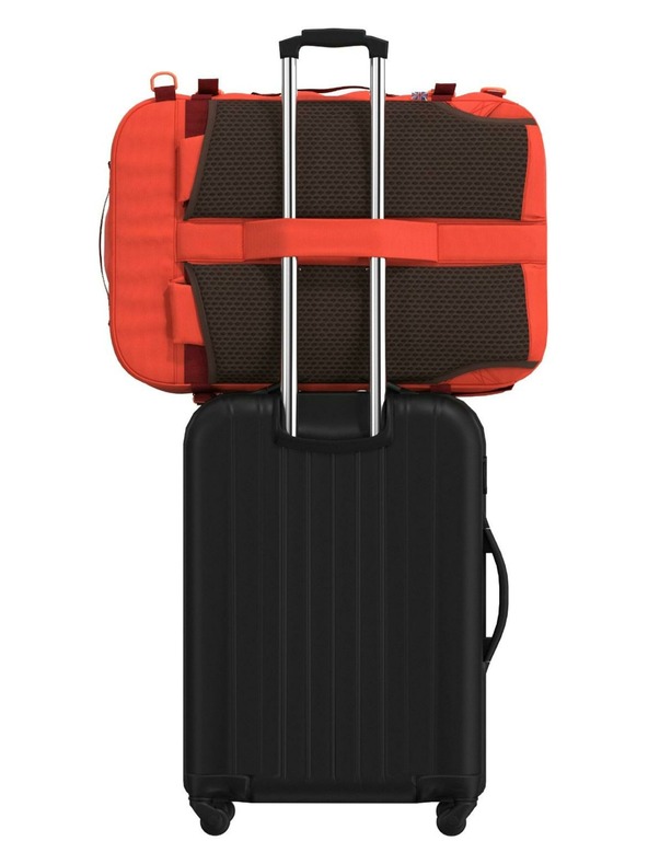 CabinZero CabinZero Classic Plus 42L Tomato Festival