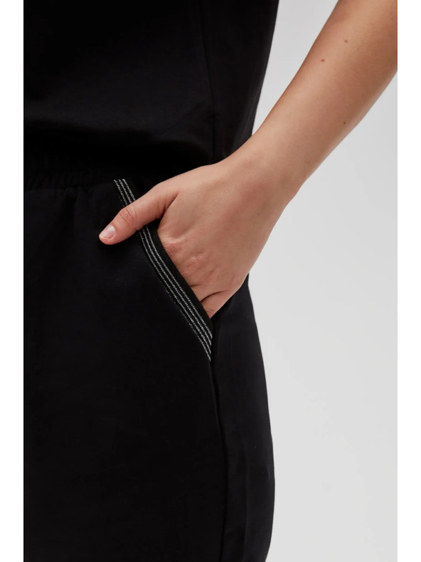 Moodo Moodo női rövidnadrág - fekete