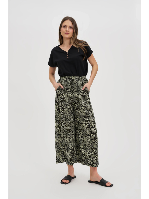 Moodo Fekete női blúz díszgombokkal