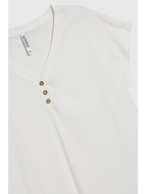 Moodo Fehér blúz díszgombokkal