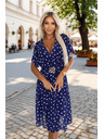 numoco Sötétkék ruha fehér pöttyökkel, átlapolós nyakkal és díszövvel