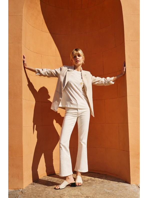 Moodo Fehér nyomott mintás női póló