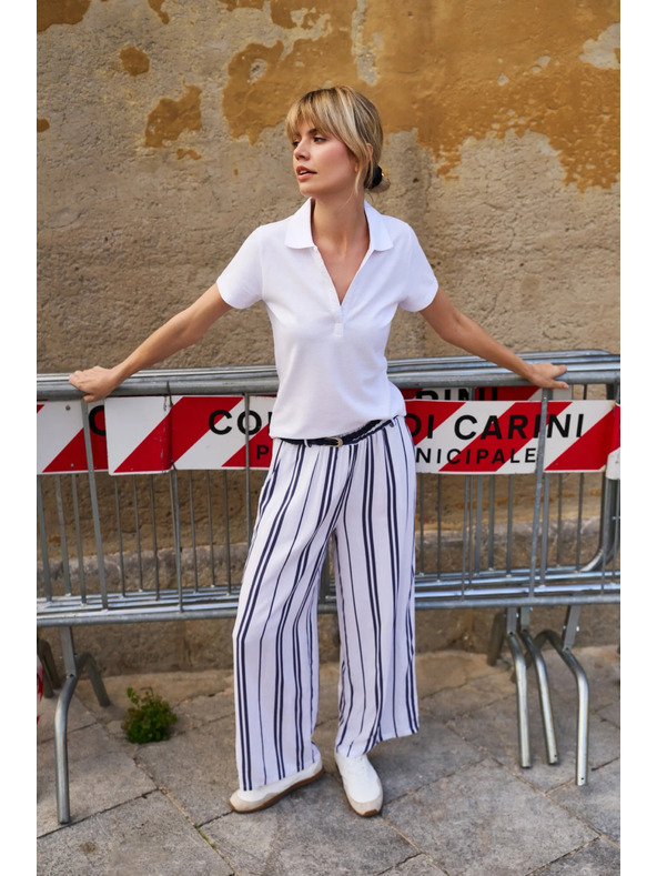 Moodo Fehér női galléros póló