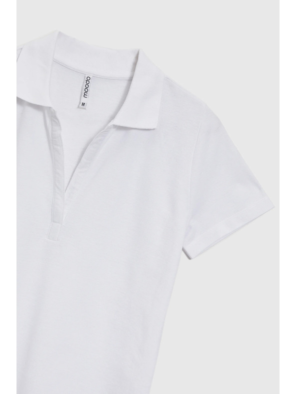 Moodo Fehér női galléros póló