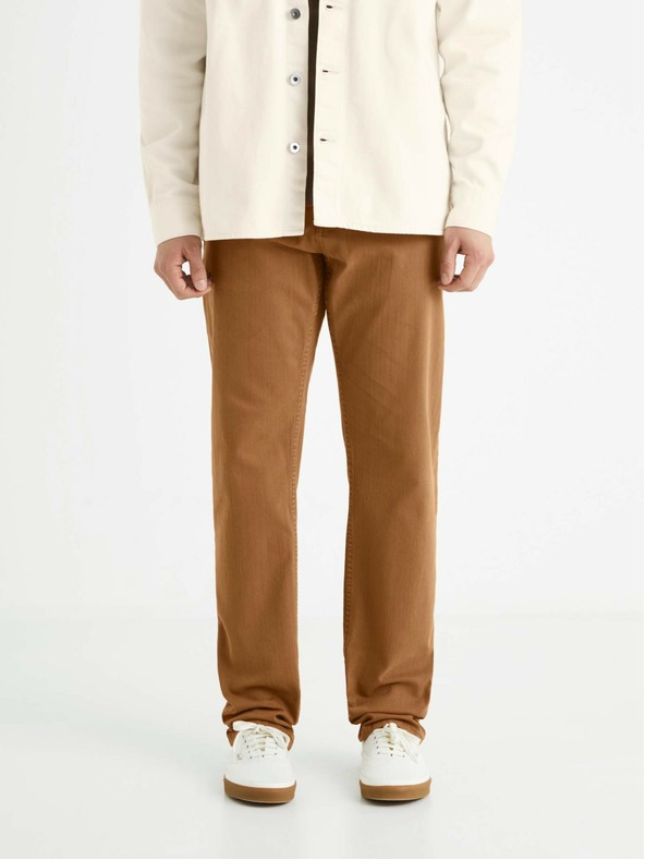 Celio Barna férfi egyenes szabású farmer Celio Vopry1