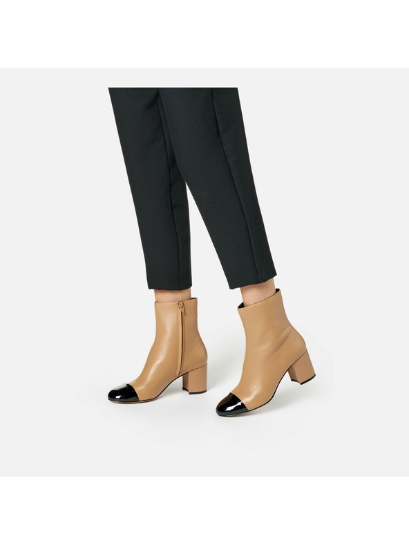 Geox Bézs Geox Virnilisa 65 női bokacsizma