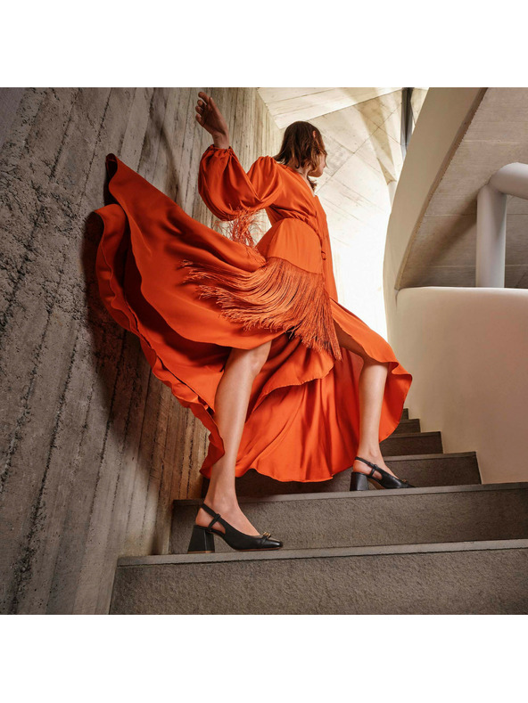 Geox Fekete magassarkú női cipő Geox Coronilla