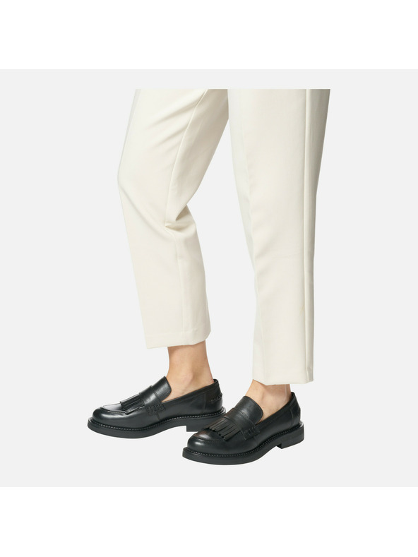 Geox Fekete Geox Serilda női mokaszín