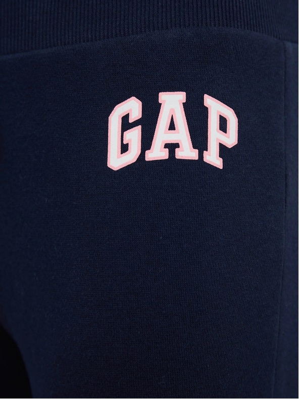 GAP Gyerek fleece sportnadrág logóval army GAP