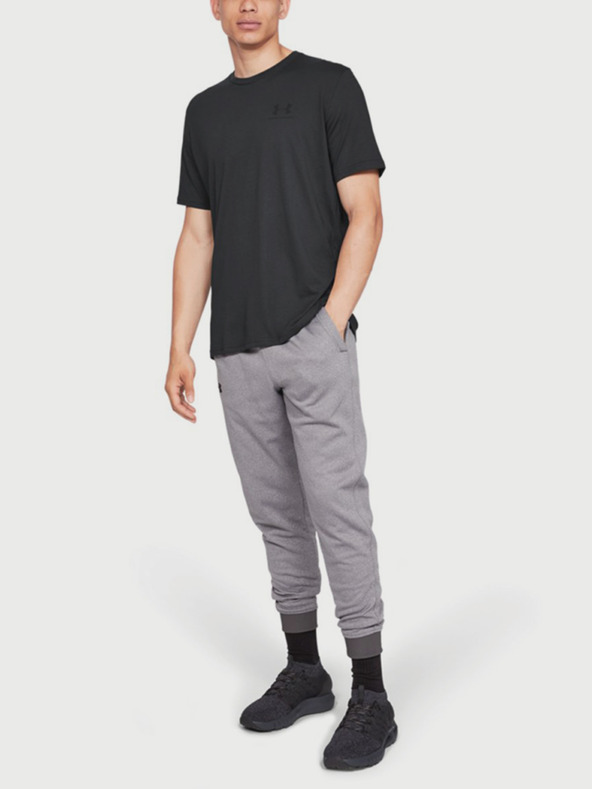 Under Armour Férfi póló Under Armour Sportstyle Left Chest Ss