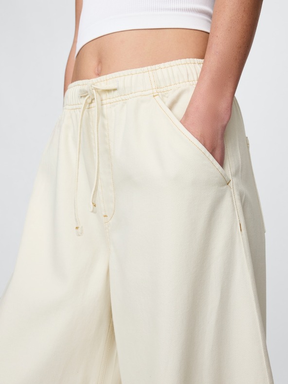 GAP Horseshoe fazonú UltraSoft farmernadrág GAP