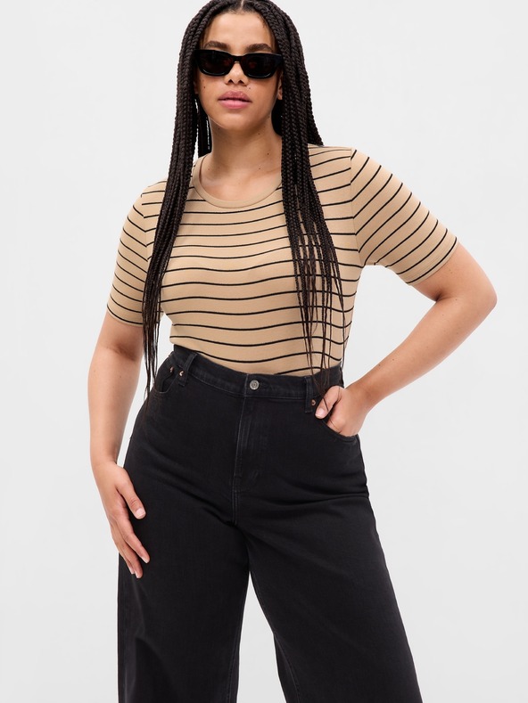 GAP Póló fémes fonallal GAP