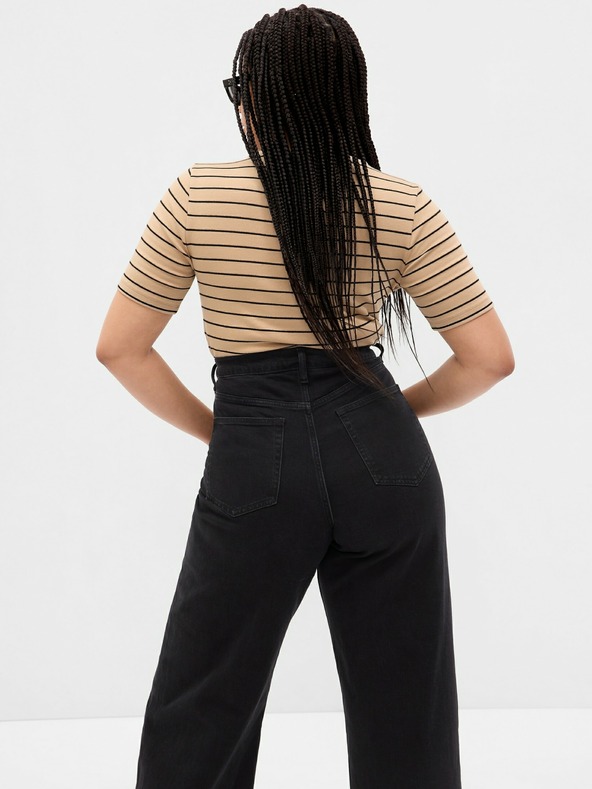 GAP Póló fémes fonallal GAP