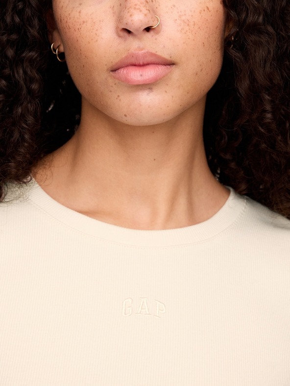 GAP Crop felső logóval GAP