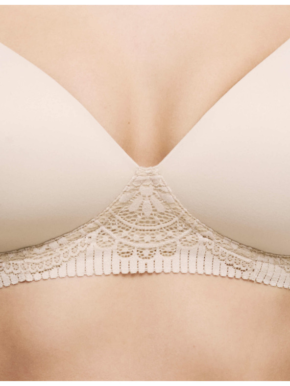 Marks & Spencer Body Soft™ melltartó teljes kosarakkal, merevítő nélkül, 4,5 oz. méret. A-E Marks & Spencer bézs