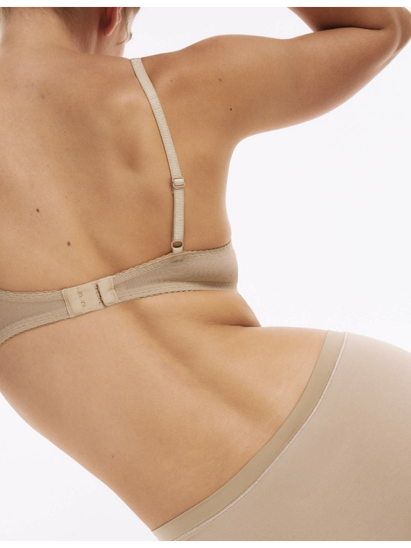 Marks & Spencer Marks & Spencer Bézs női csipke melltartó