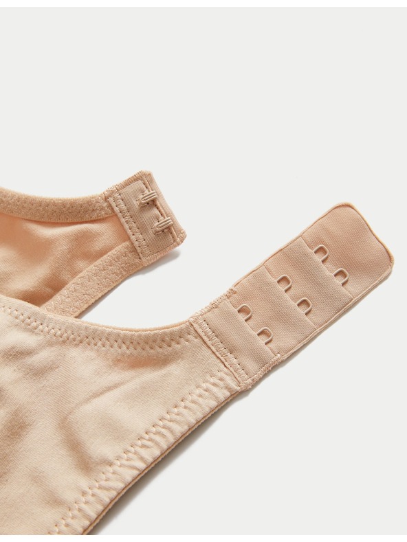 Marks & Spencer 3 db sima melltartó készlet teljes kosárral és merevítővel, 4-es méret, 4-es méret, merevítővel. A-E Marks & Spencer bézs