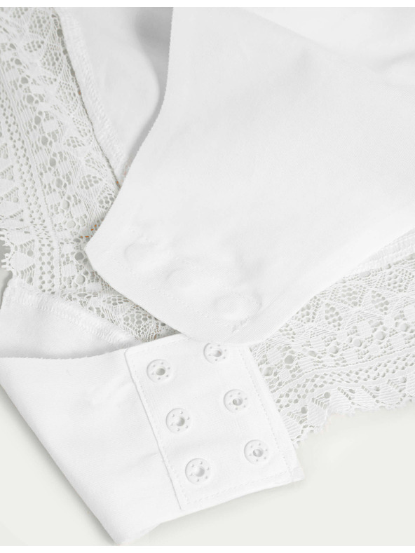 Marks & Spencer Fehér női Marks & Spencer Secret Support™ csipkés feszesítő bodysuit
