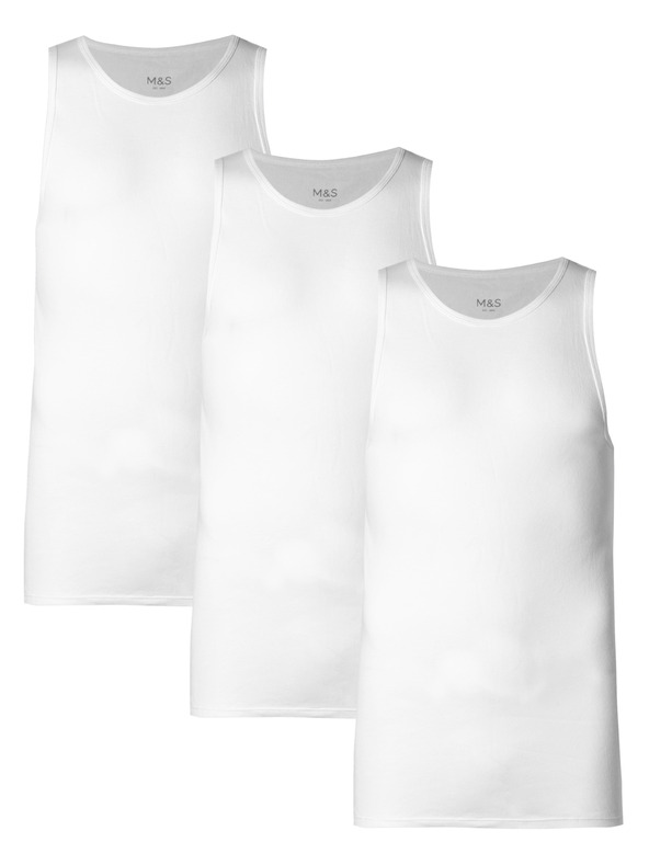 Marks & Spencer Három darab fehér Marks & Spencer férfi pólóból álló készlet