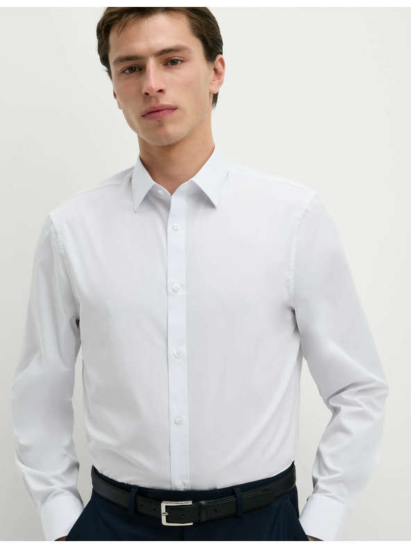 Marks & Spencer Szabályos szabású ing, könnyen vasalható Marks & Spencer fehér