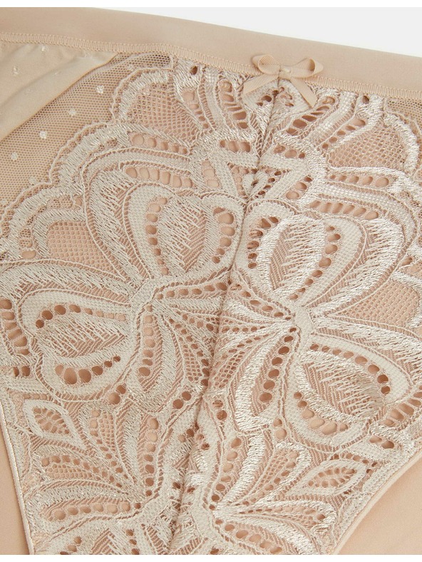 Marks & Spencer Amelia magasan kivágott csipkés bugyi, 3 db Marks & Spencer bézs színben