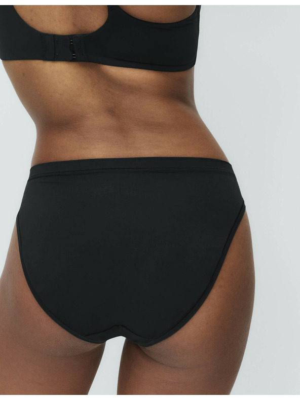 Marks & Spencer Flexifit™ magasan kivágott modál bugyi, 3 csomag Marks & Spencer fekete