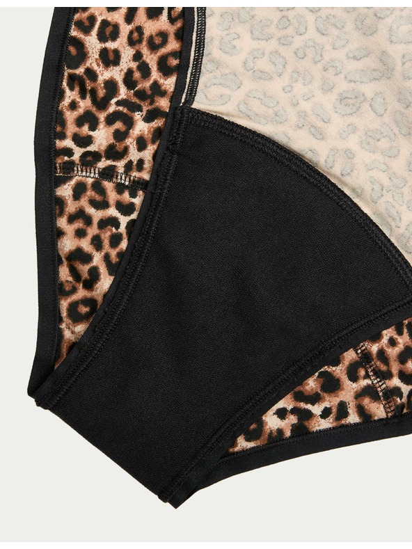 Marks & Spencer Magasan kivágott, nagy nedvszívó képességű menstruációs bugyi, 3 db Marks & Spencer fekete színű