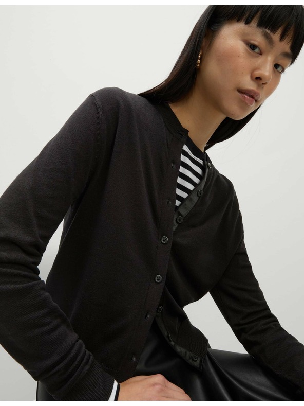 Marks & Spencer Marks & Spencer kereknyakú kardigán elöl gombokkal fekete színű