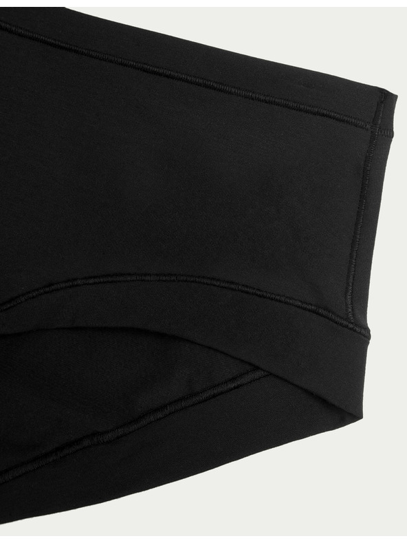 Marks & Spencer Alacsony derekú modál rövidnadrág Flexifit™ technológiával, 3 db Marks & Spencer fekete