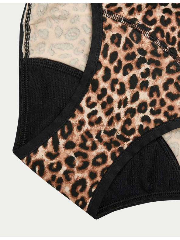 Marks & Spencer Magas nedvszívó képességű menstruációs bikinialsó, 3 db Marks & Spencer fekete