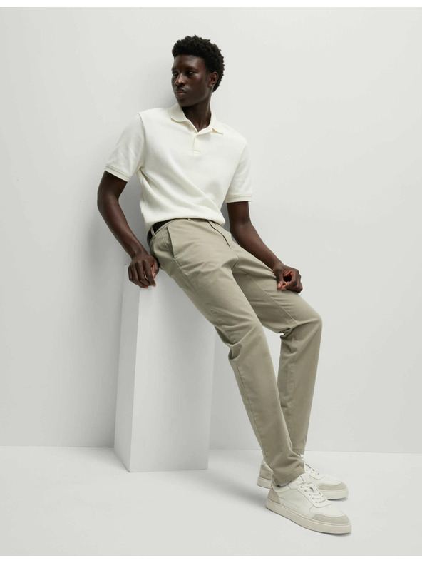 Marks & Spencer Stretch chino nadrág vékony szabású Marks & Spencer bézs színű