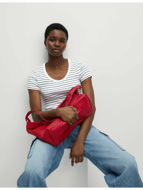 Marks & Spencer Csíkos póló ovális nyakkivágással, magas pamuttartalommal Marks & Spencer fehér