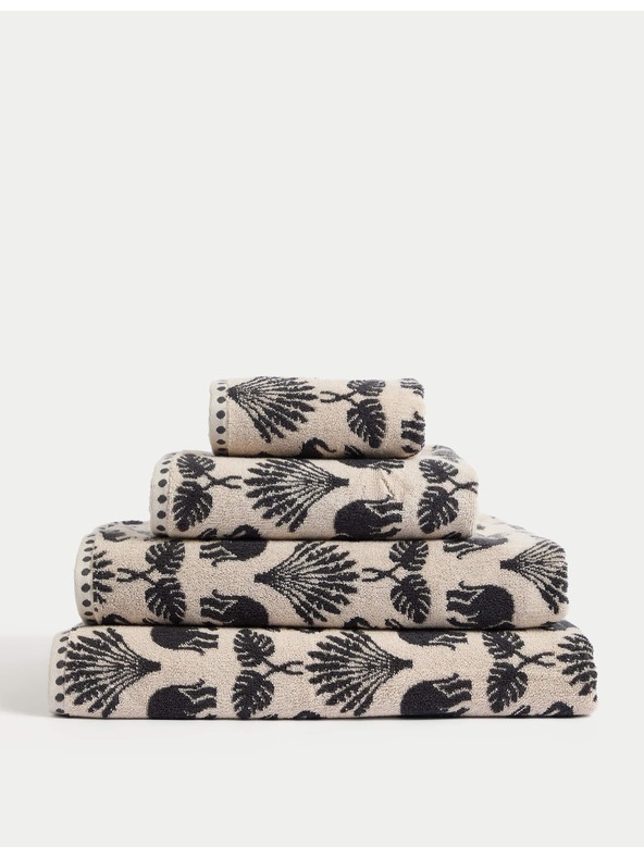 Marks & Spencer Elefántos és pálmafás mintás törölköző 100% pamutból Marks & Spencer szürke