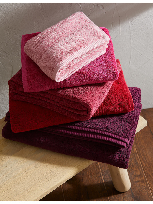 Marks & Spencer Luxus törölköző egyiptomi pamutból Marks & Spencer piros