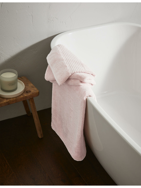 Marks & Spencer Luxus törölköző egyiptomi pamutból Marks & Spencer rózsaszín