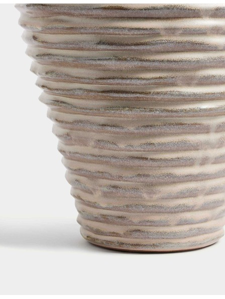 Marks & Spencer Marks & Spencer közepes méretű kerámia váza lineáris bordázattal krémes