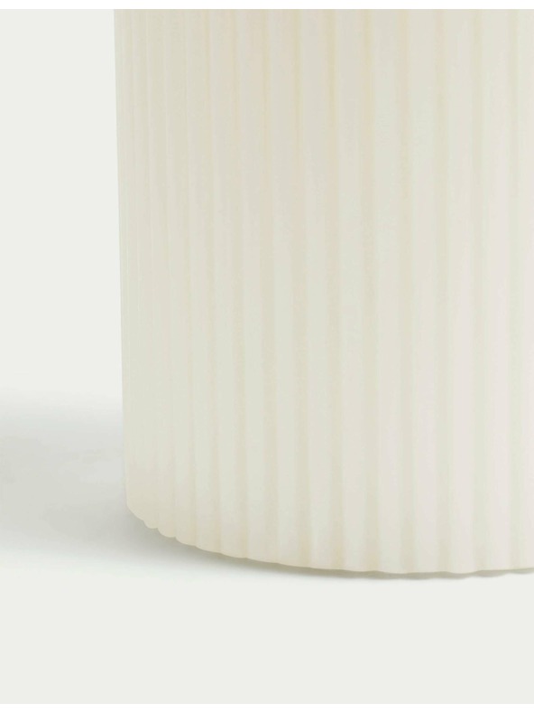 Marks & Spencer Rücskös oszlopgyertya Marks & Spencer fehér