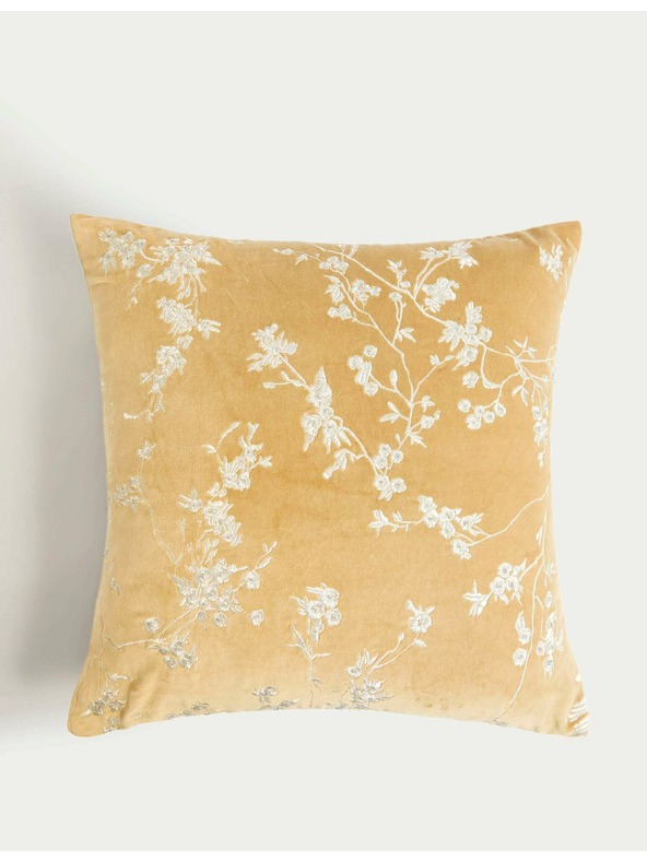Marks & Spencer Marks & Spencer arany bársony díszpárna hímzött cseresznyevirágokkal