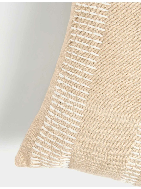 Marks & Spencer Hímzett párna 100% pamutból Marks & Spencer krém